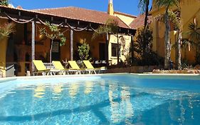 Casa Mestre Guesthouse